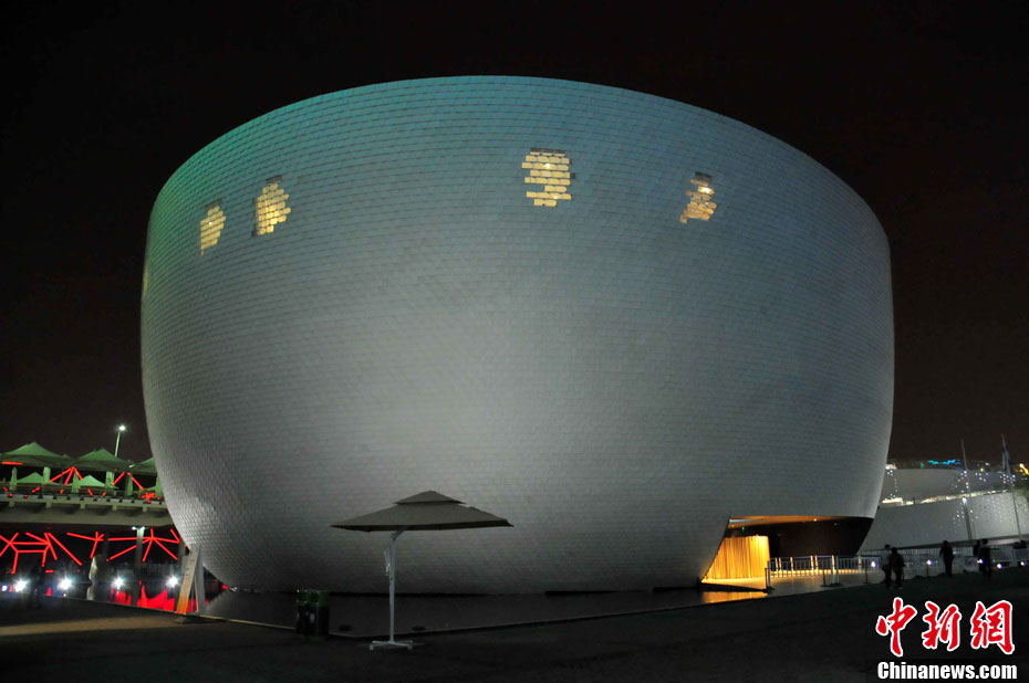 Красота архитектуры павильонов на ЭКСПО-2010 в Шанхае 