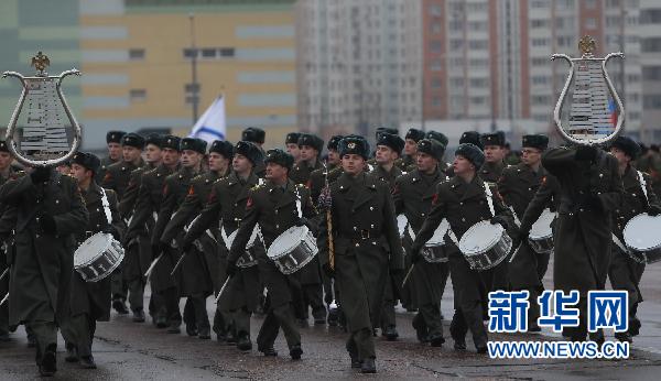 В Москве состоялась репетиция в честь 69-й годовщины военного парада на Красной площади