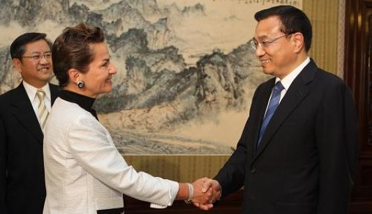 Ли Кэцян встретился с исполнительным секретарем Секретариата РКИК ООН