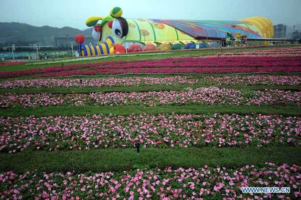 В Тайбэе открылась масштабная цветочная ярмарка