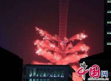 Прекрасные фейерверки на церемонии открытия Азиатских игр в Гуанчжоу