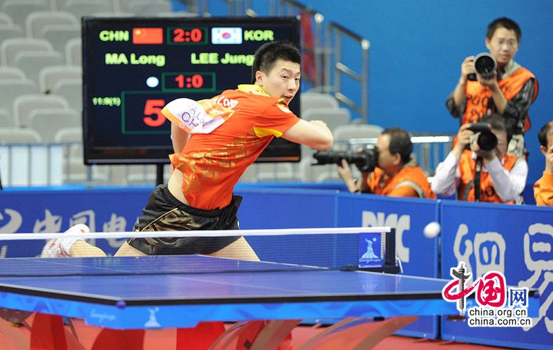 Мужская команда Китая по настольному теннису завоевала золотые медали на Азиатских играх11
