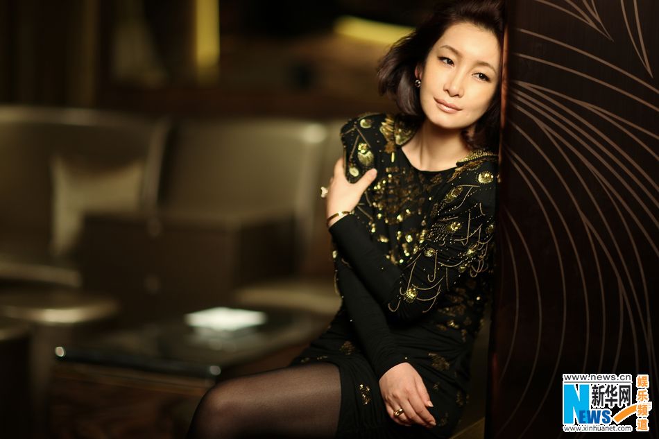Новые фотографии элегантной актрисы Цинь Хайлу 