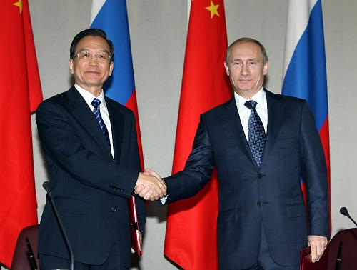 Вэнь Цзябао и В. Путин провели 15-ю регулярную встречу глав правительств Китая и России