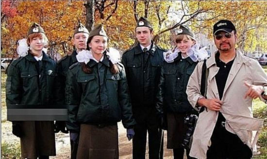 Красивые учащиеся военных вузов России