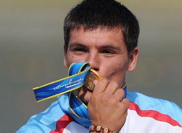 Спортсмен из Узбекистана стал победителем соревнования по одиночной гребле на каноэ