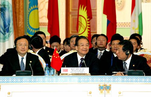 Вэнь Цзябао выступил на 9-й встрече глав правительств стран-членов ШОС