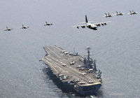 Отряд с участием американского атомного авианосца «Джордж Вашингтон» прибыл в бассейн Желтого моря