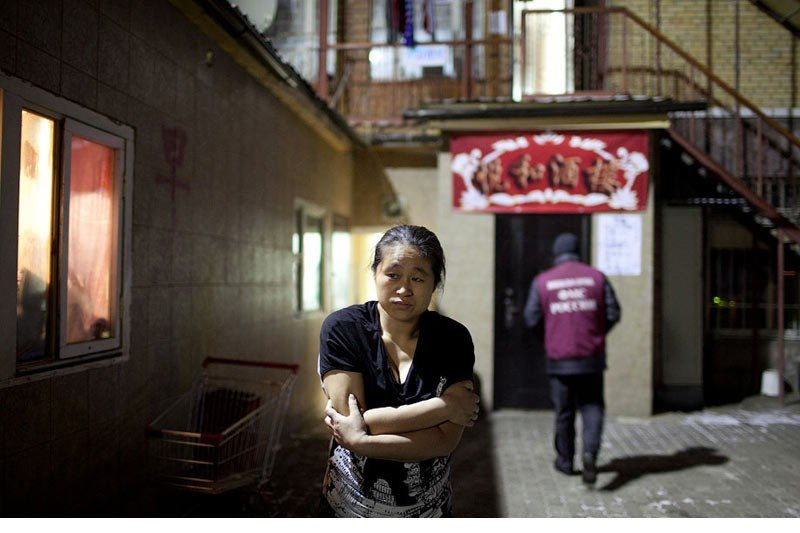 Российская миллиция грубо арестовала китайцев