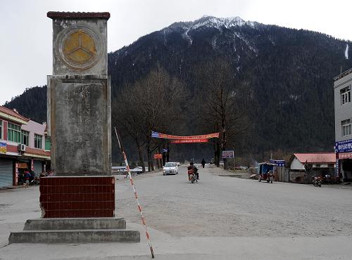 В тибетском уезде Мото скоро появится автодорожное сообщение