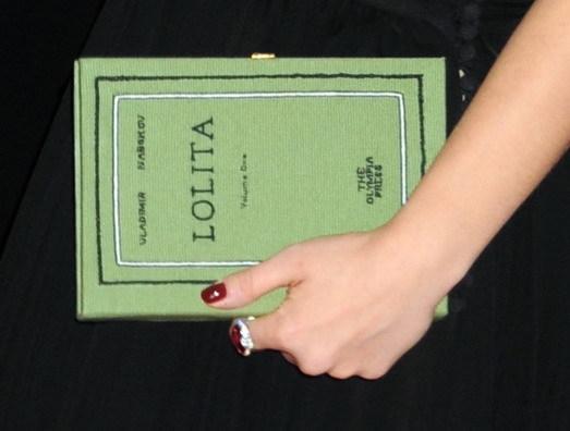 Женские сумки в виде книжек от бренда «Olympia Le-Tan» 