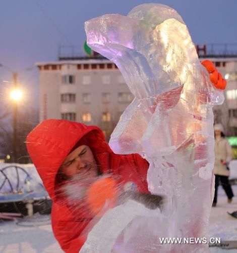 В Мурманске открылся первый этап второго конкурса Гран-при России по ледовой скульптуре 2011 года