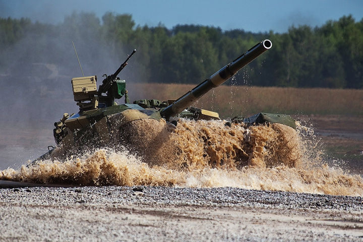 Российский боевой танк «Т-90»