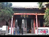 Храм «Гуйюань», храм «Баотунчань», храм «Силянь» и храм «Чжэнцзюе» вместе называются «четырьмя храмами буддизма города Ухань».
