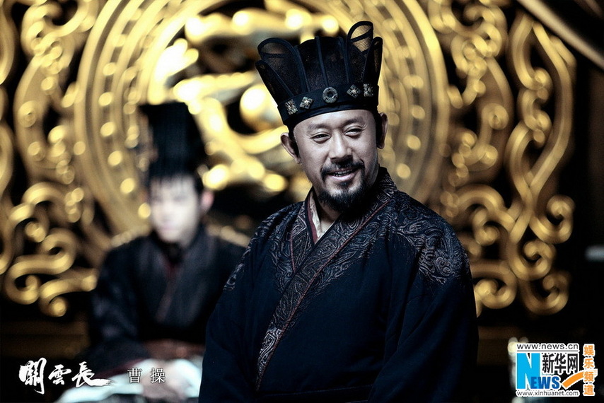 Известный китайский актер-режиссер Цзян Вэнь в роли древнего полководца Цао Цао 