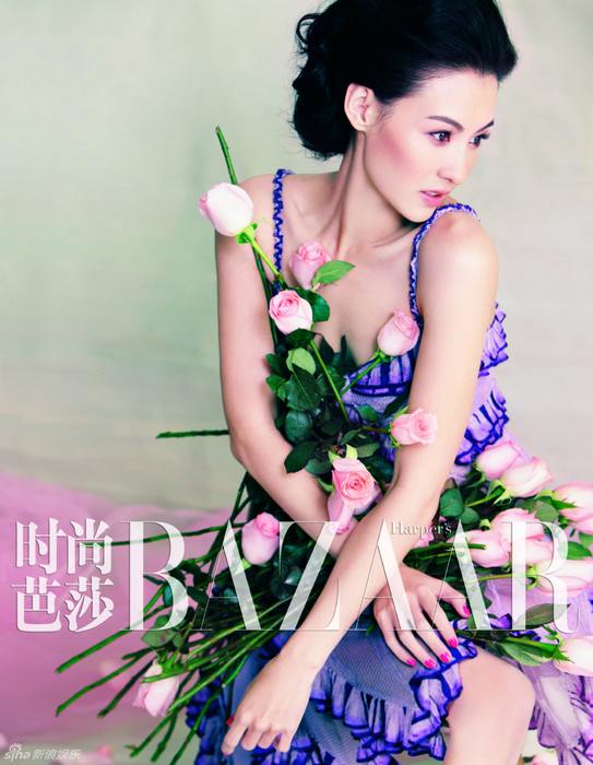 Чжан Бочжи на обложке февральского номера журнала «Bazzar»