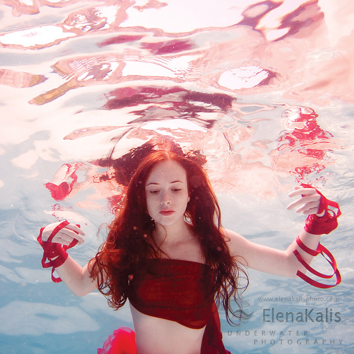 Изумительно красивые подводные творения женщины-фотографа Элены Калис 