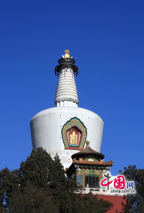 Разнообразные пагоды в Пекине 