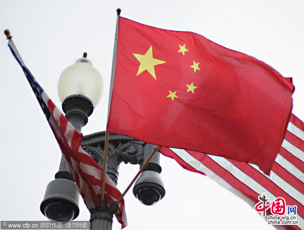 В Белом Доме США вывешены государственные флаги Китая в знак приветствия Ху Цзиньтао в США 