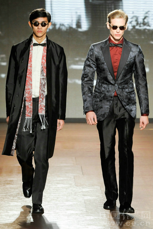 Китайские мужчины-модели на Неделе моды в Милане5