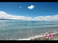 Намцо – самое крупное озеро в Тибетском автономном районе, второе по величине соленое озеро в КНР и самое высокое в мире - относительно уровня моря. 