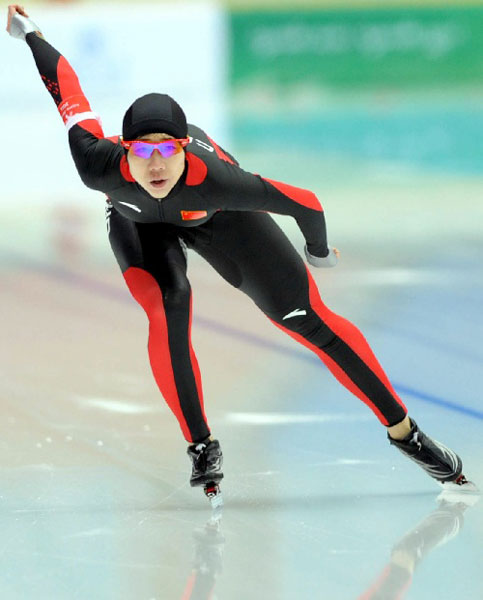 /Азиада-2011/Китайская конькобежка Ван Фэй выиграла золото Азиады3