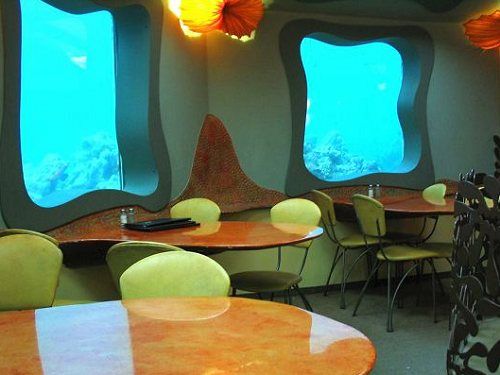 Удивительный подводный ресторан в Израиле