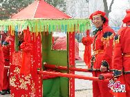 С первого по шестое января по китайскому лунному календарю в пекинском парке Чаоян прошла храмовая ярмарка  