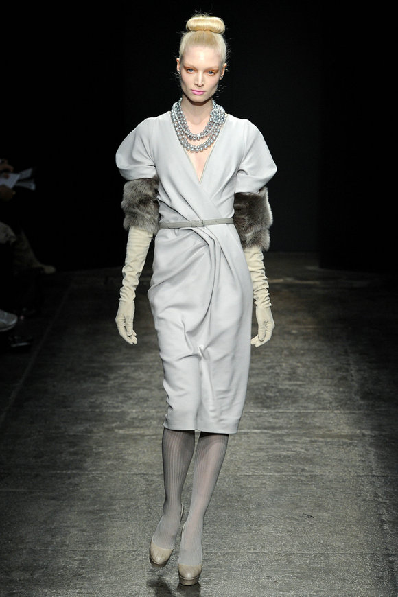 Женская одежда на осень-зиму 2011/2012 от 'Donna Karan' 1