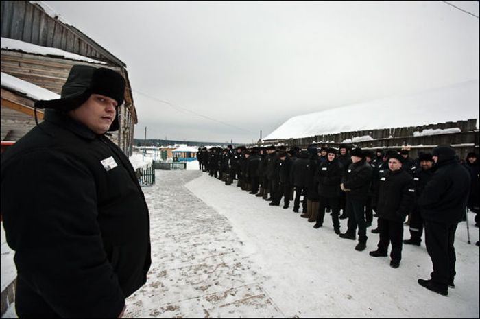 В российском исправительно-трудовом лагере