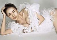 Сексуальная тайваньская супермодель Пань Шуаншуан в оперении