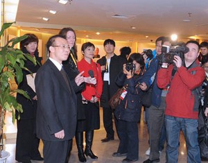 Иностранные журналисты впервые посетили зал ВК НПКСК