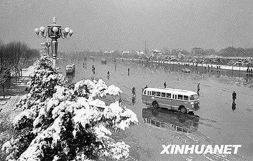 Проспект Чанъаньцзе Пекина в 50-е годы прошлого века 