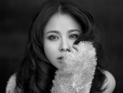 Черно-белые фотографии актрисы Ян Жоси