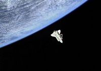 Американский шаттл 'Дискавери' отстыковался от МКС