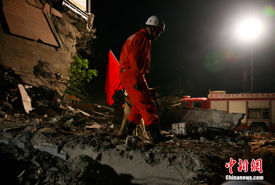 25 человек погибли, 250 ранены в результате землетрясения на Юго- Западе Китая
