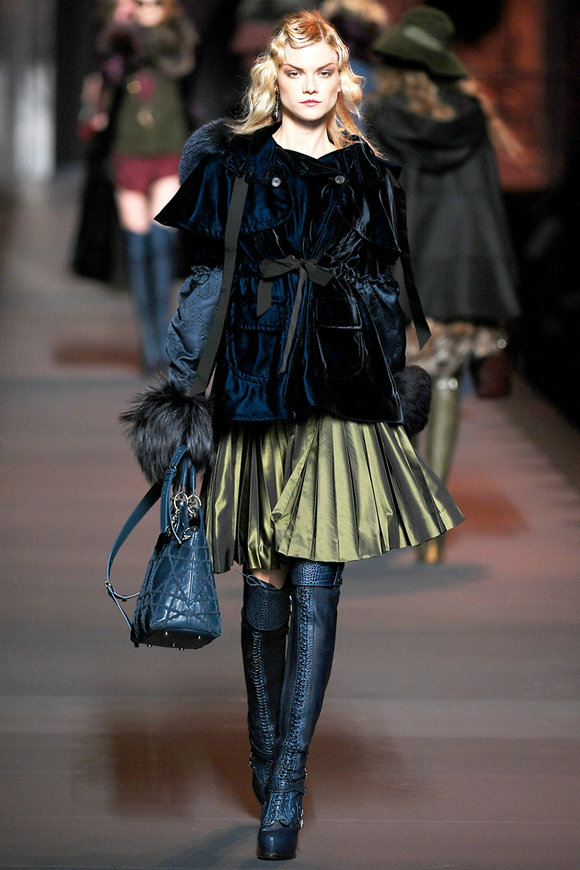 Женская одежда от «Диор» на осень-зиму 2011-2012 2