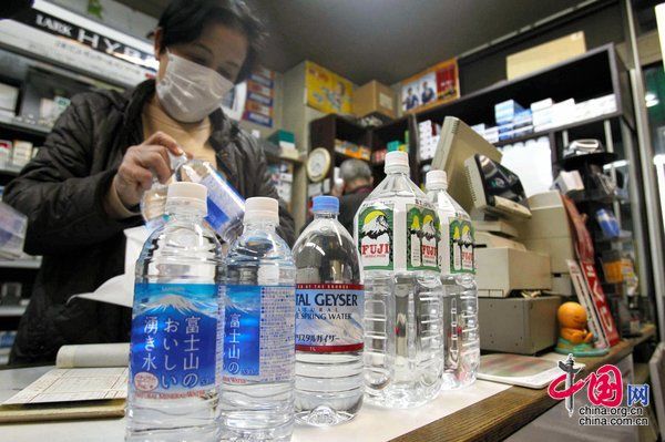 Содержание радиоактивного йода в водопроводной воде в Токио превысило норму, установленную для грудных младенцев