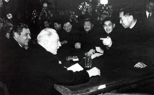 Встреча Председателя Президиума Верховного Совета К. Е. Ворошилова с Председателем Госсовета КНР Чжоу Эньлаем. Москва, январь 1957 г. 