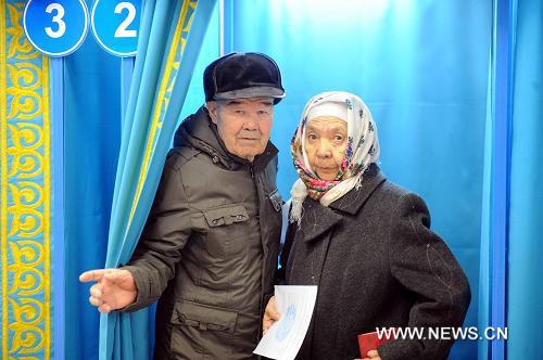 В Казахстане идет голосование на президентских выборах