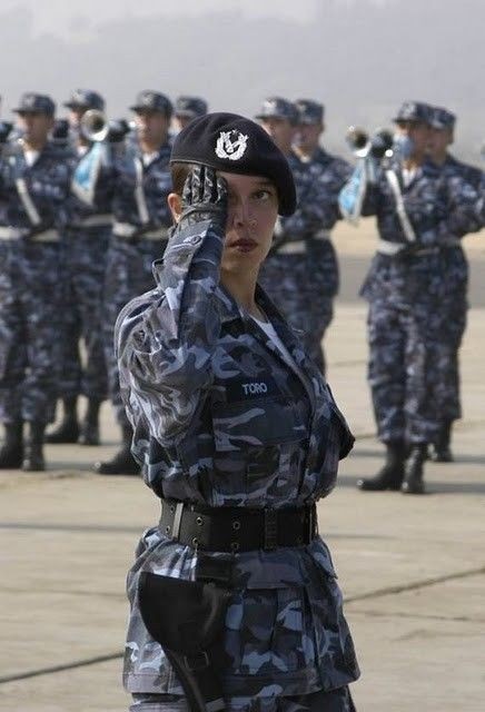 Женщины-солдаты разных стран мира 5