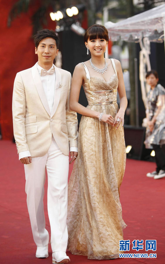 Звезды на красной дорожке 30-й церемонии «Hong Kong Film Awards» 