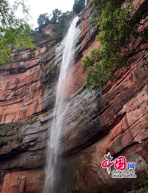 Туристический район Фогуанъянь в г. Чишуй провинции Гуйчжоу