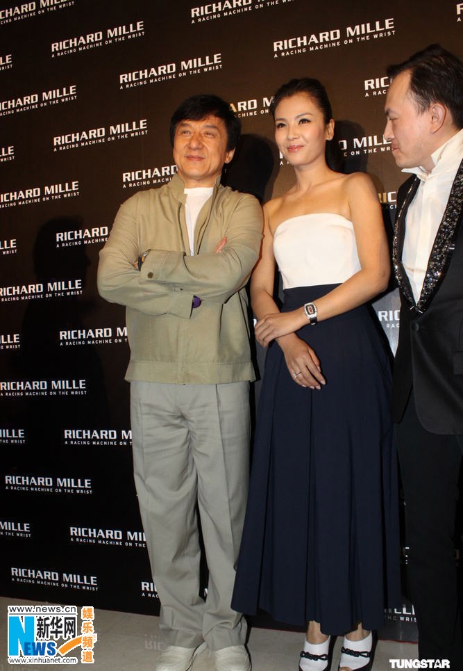 Красавица Лю Тао с мужем на шоу 4