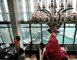 Самый высокий отель мира открылся в Сянгане