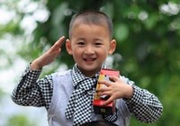 Ян Вэйхуа: взросление Лан Чжэна запечатляется на фотографиях
