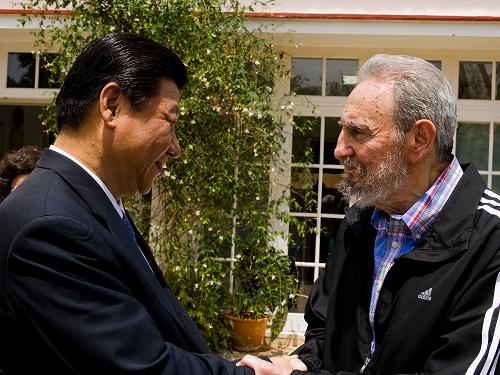 Зампредседателя КНР Си Цзиньпин навестил лидера кубинской революции Фиделя Кастро