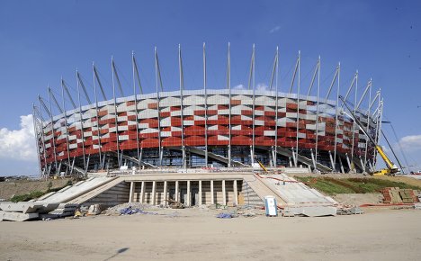 Стадионы, которые примут Чемпионат Европы по футболу 2012 года