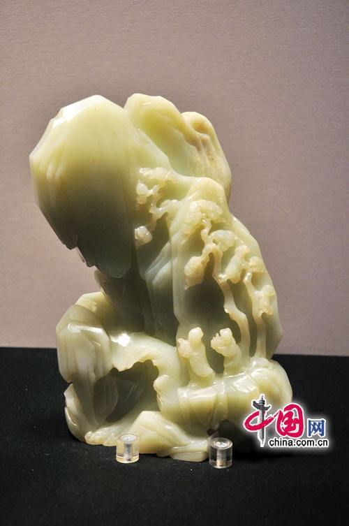 Элитные нефритовые изделия в Столичном музее Китая