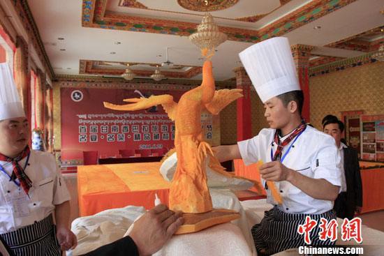 Открылся 1-й Ганьнаньский фестиваль питания, туризма и культуры «Сянбала»